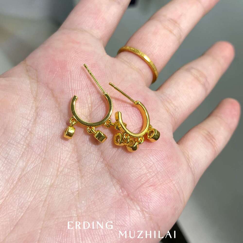 New Fashion Bubble Dia Tassel for Women Elegant High-end Versatile Hoop Dynamic Stud Earrings