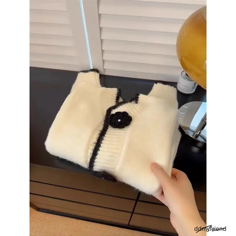 Highly Recommended Blind Buy Little Fragrance Style Coat For Women Autumn Winter Slim Fit Short Camellia Knitted Sweater 250718 ddmyfriend