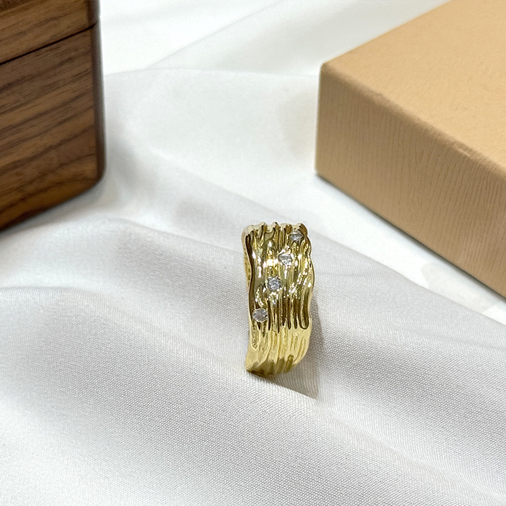 Silver - Toned Textured Open Cuff Ring With Crystal Accents Artistic Daily & Unique Jewelry Gift For Her High - Quality And Stylish Accessory