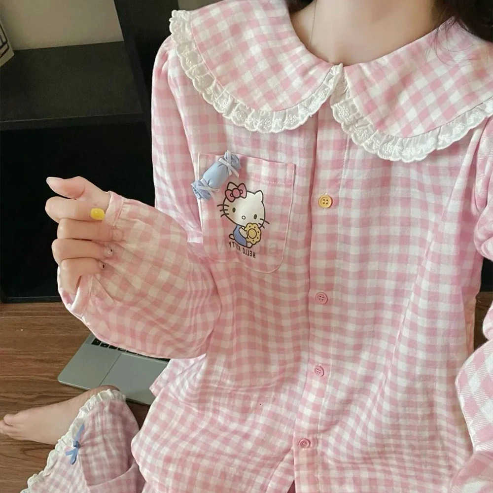 Sanrio Cute Hello Kitty Pajamas Set for Women Autumn LongSleeved Pants Japanese Cotton Pullover Loose Girl Home Clothing Set L250919