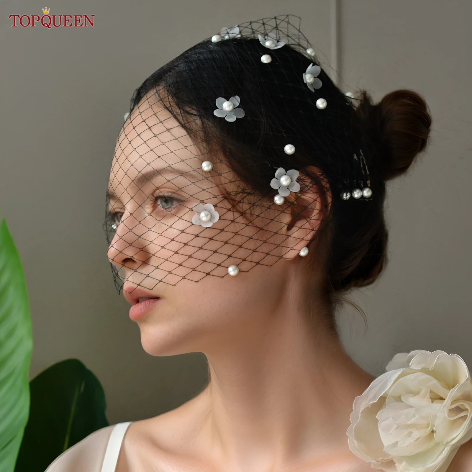 TOPQUEEN Va05 3d Flower Single Layer Bird Cage Veil Blusher Veil White Black Pearl Headband Bridal Hair Accessories Customizable 250918