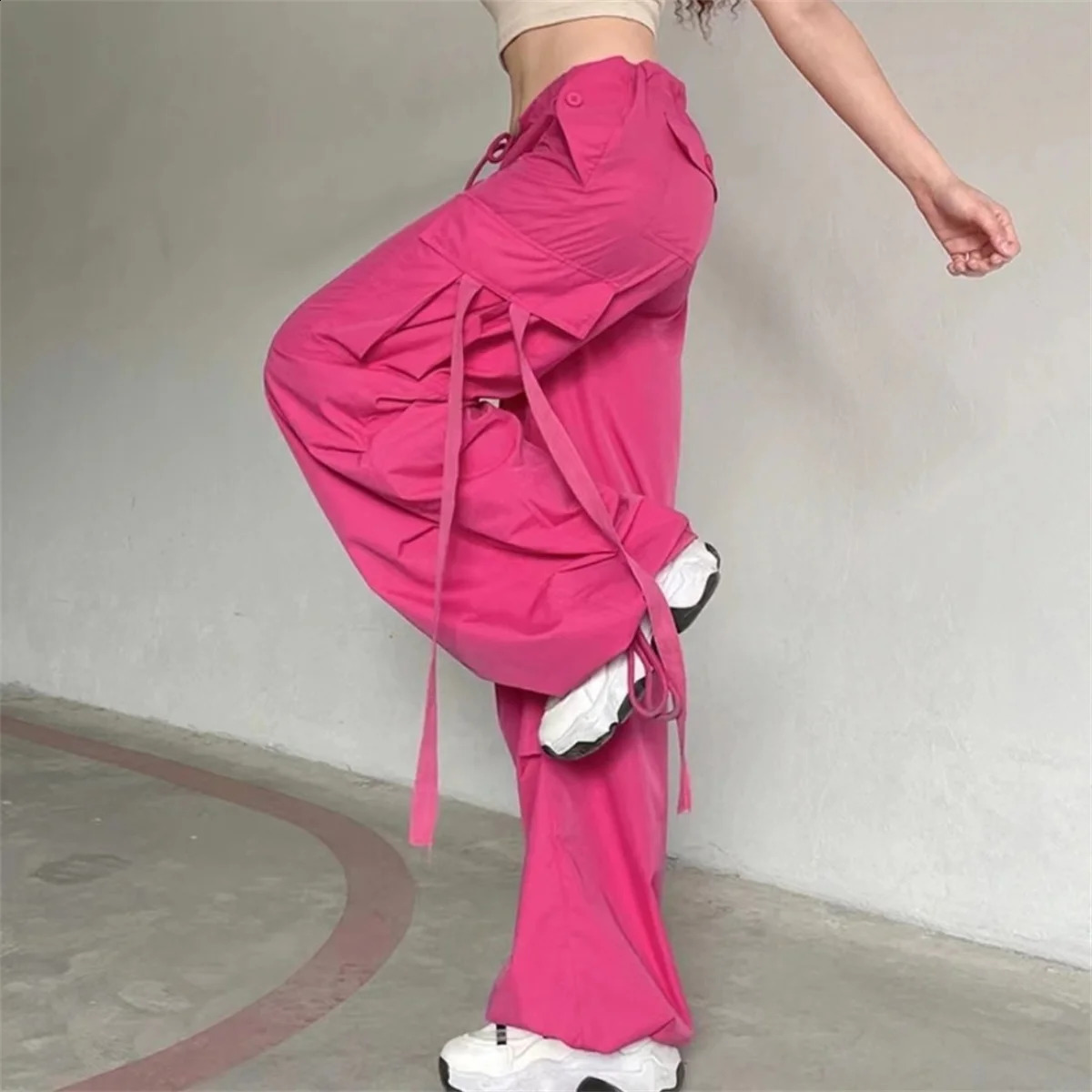 Red Cargo Pant Casual Joggers High Waist Loose Female Hip Hop Trousers Korean Punk Funny Pockets Femme 250917