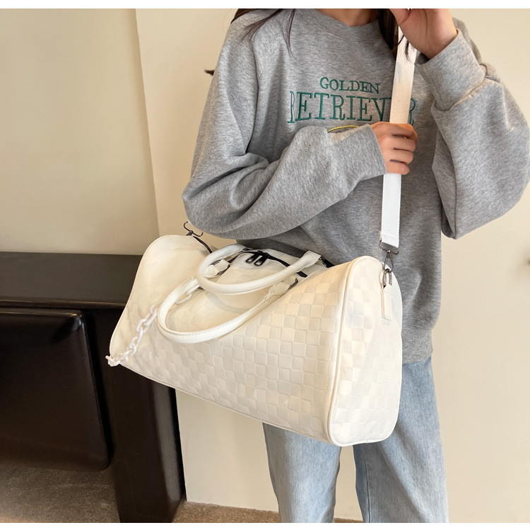 Simple Stylish Large Capacity Women's Fitness Bag luxury Versatile Women's Shoulder Bag Autumn New Designer Bag Checkered Pattern Women'