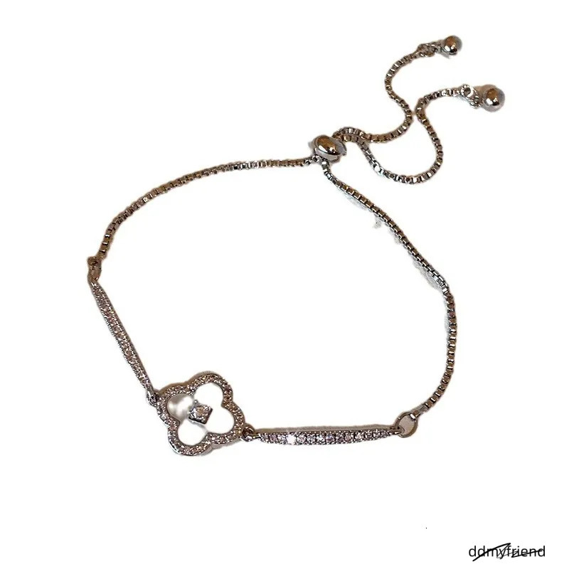 Real Gold Plated Zircon Mother-Of-Pearl Light Elegant Bracelet Niche Fashion High-End Feel Women's Jewelry ddmyfriend