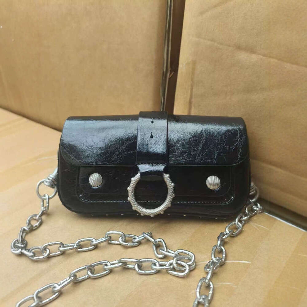 Patent Leather Classic Rivet Circle Trendy Fashion Simple Versatile Chain Shoulder Crossbody Small Square Bag B5