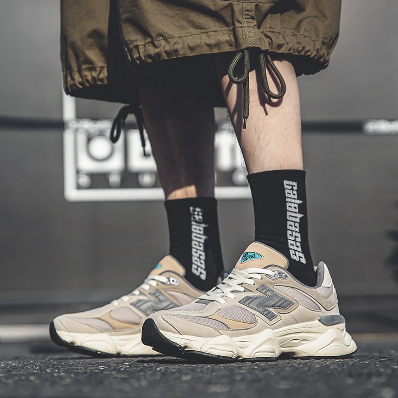 Designer shoes free shipping Men's Spring and Autumn Women's Retro Running Height Increasing Shoes New Style grey white