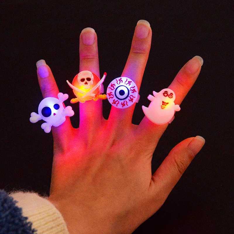 530Pcs LED Luminous Halloween Rings Glow In Dark Pumpkin Ghost Skull Finger Rings Jewelry For Kids Halloween Party Favors Gifts C250919