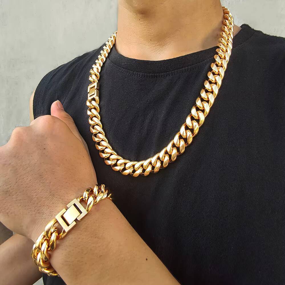 NUOYA Chunky Cuban Chain Necklace 18K Gold Plated Miami Cuban Chain Choker 16mm Width Stainless Steel Chain Necklace for Men