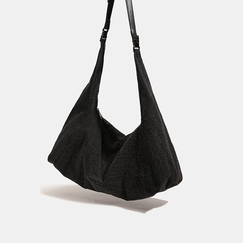 Designer canvas crossbody bag 2025 new lightweight single shoulder travel bag