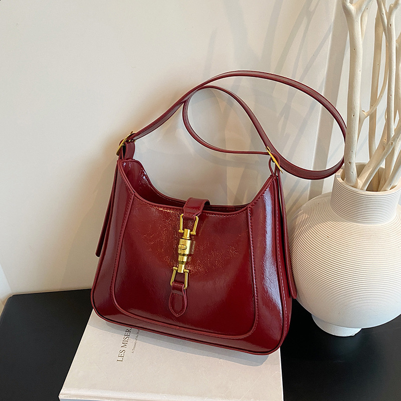 Winter Trendy Frosted PU Leather Shoulder Bag for Women Quiet Burgundy Bag Lady Solid Color Crossbody Bags Suede Purse 250425