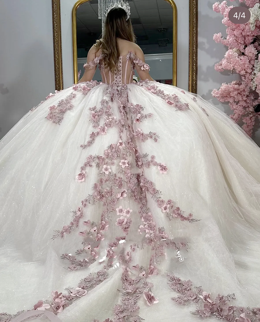 3D Floral Appliques Princess Quinceanera Dresses Pearls Crystals Beaded Off Shoulder Ball Gown Light Pink Sweet 16 Dress Corset Lace-Up Special Occasi