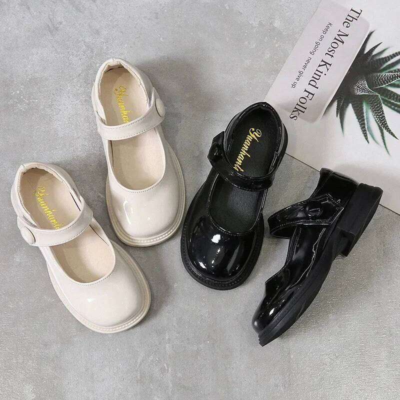 Girls Princess Glossy 2024 Fashion Soft Sole Kids Leather Korean Style Children Flats Black Performance Shoes