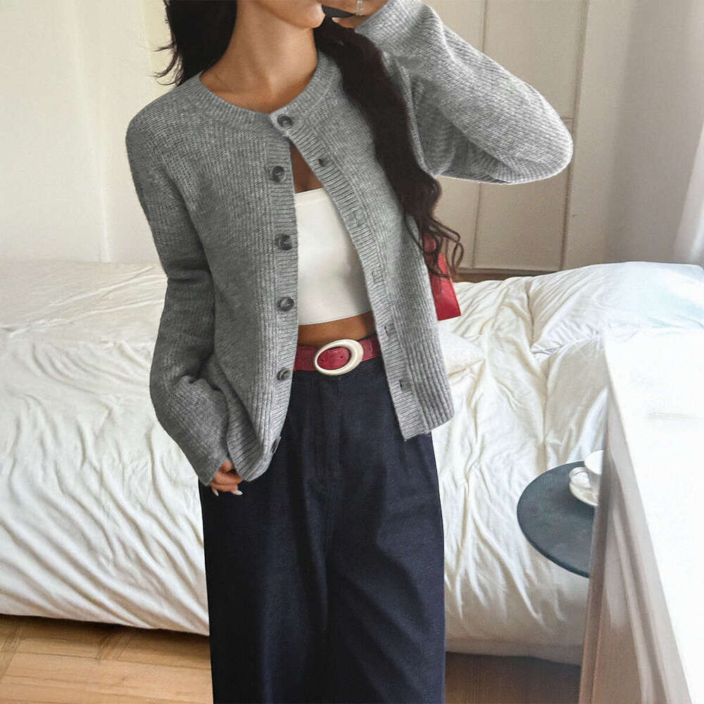 Y2K Hot Girl Button Solid Color Long Sleeve Sweater Knitted Women's Fashion 2025 Autumn Winter