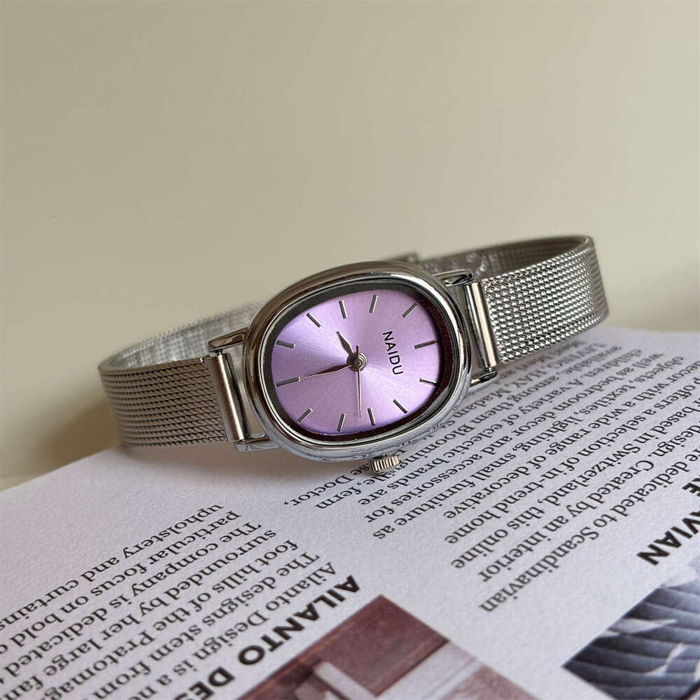 Oval Small Dial Watch for Women, Student Style, Simple Elegant, High-End Feel, Designer Niche Light Luxury, Compact and Exquisite Mesh Strap Wristwatc