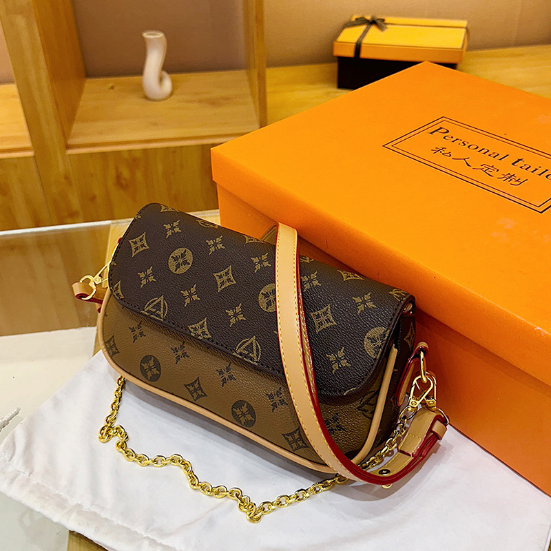 Free shipping designer bags for womens shoulder bags brown Fashionable Versatile Retro European American Shoulder Crossbody Bag
