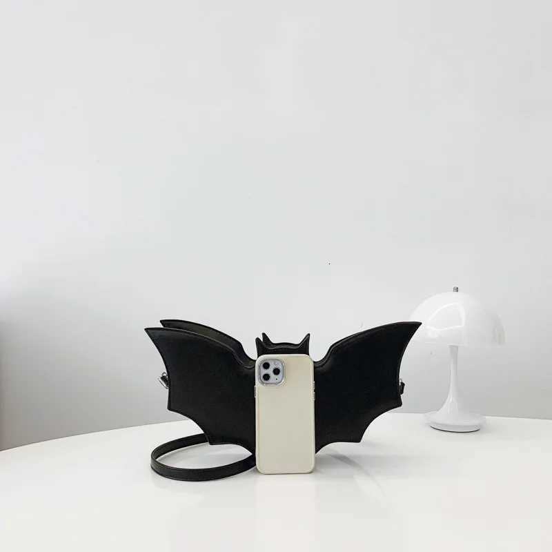 Halloween Bat Crossbody Bags for Women Shoulder Bags Fashionable Purse and Handbags Versatile Crossarm Underarm Bag PU SacXJ250918