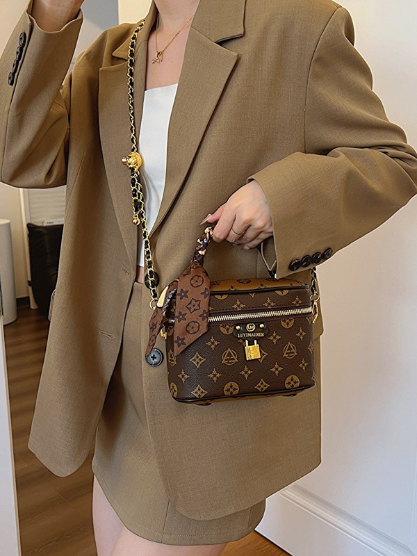Hot Free shipping designer for womens shoulder bags black brown New Fashionable Versatile Handheld Bucket Old Flower Single Shoulder Crossbody Bag