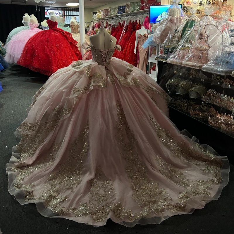 Pink Shiny Quinceanera Dresses Off The Shoulder Applique Lace Beads Tull Party Birthday Sweet 16 Dress Vestidos De 15 Anos