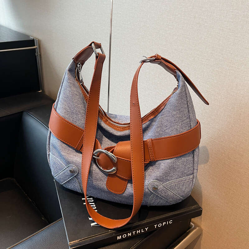 Fashion Casual Underarm for Women Designer Bags 2025 New Korean Style Trendy Large Capacity Dumpling High-Value Single Shoulder Bag