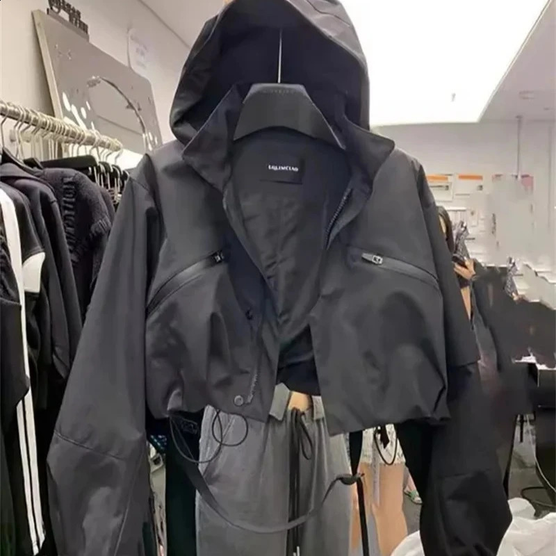 Fashion Short Hooded Jacket Y2k Spring Black Loose Motorcycle Coats Female Street Windbreak Basic Coat 250906