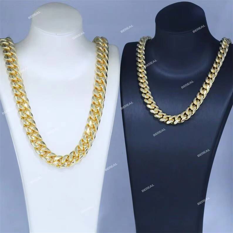 Exclusive 10K Solid Gold Cuban Chain Bracelet Hip Hop Chic Iced Out Moissanite Diamonds Statement Piece