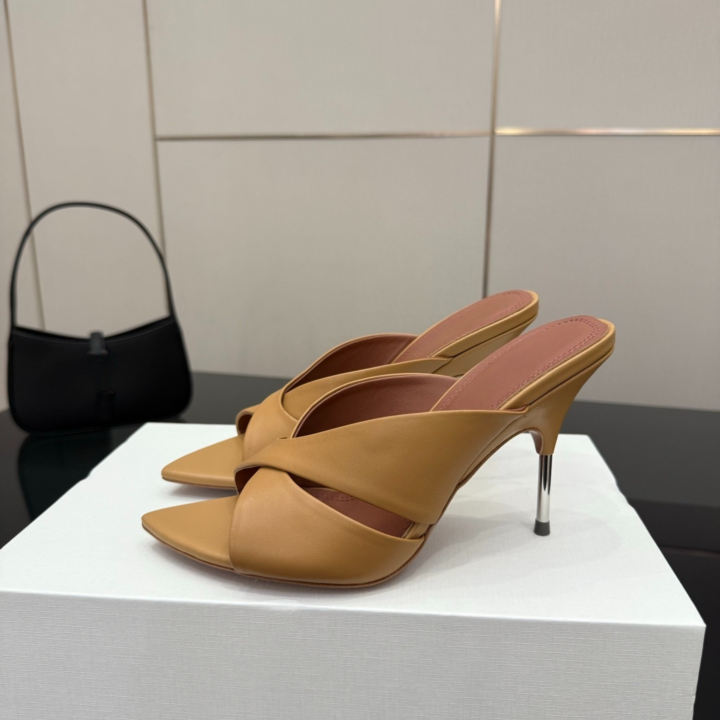 Designer women cross-strap heeled sandals Open toe slip on silk slippers Luxury fashion mules Stiletto Heel evening shoes Charm high heel shoes Factory footwear