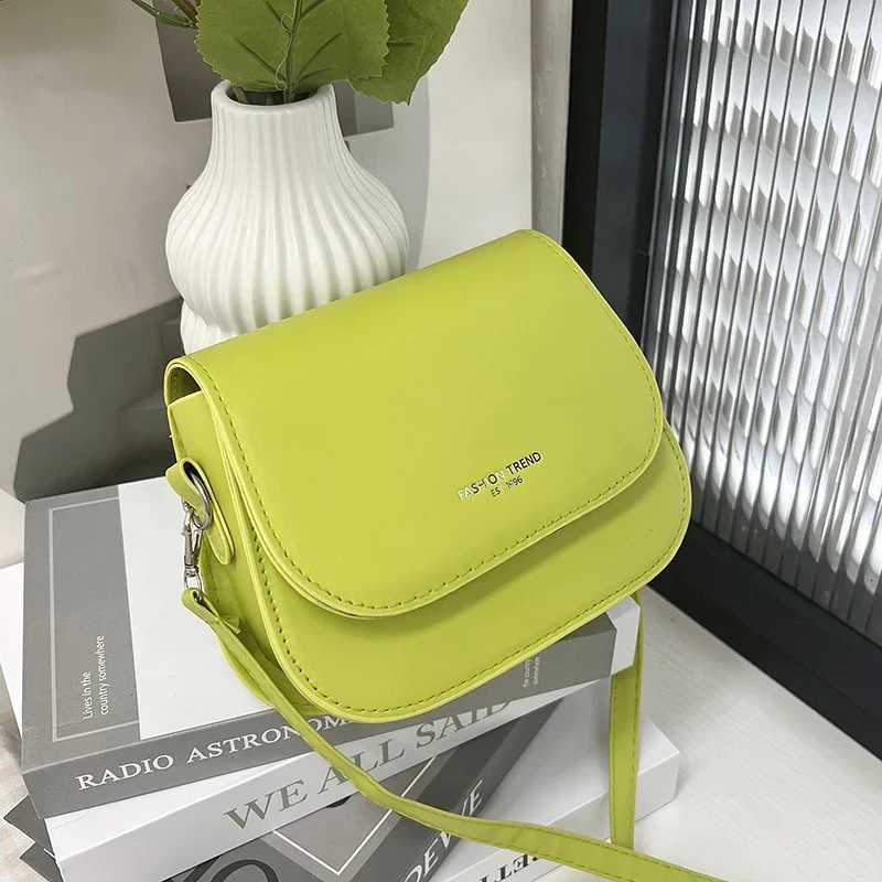 Fashion Flap Saddle Shoulder Bags for Women Solid Color Designer Messenger Handbags Purse Small Female Leather Crossbody Bag Z250915
