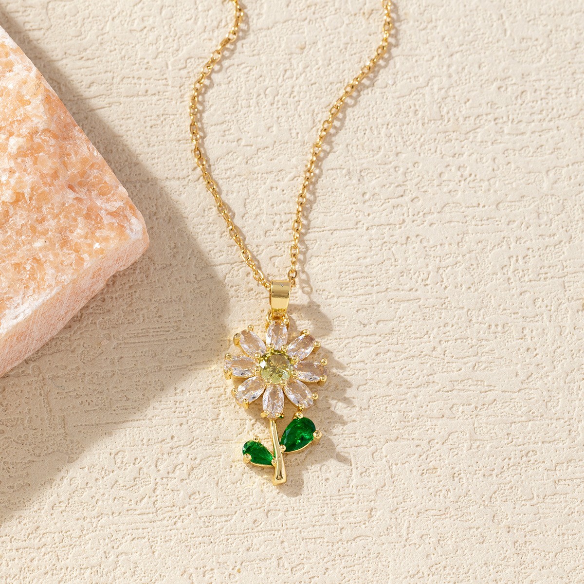 Gold - Toned Crystal Flower Pendant Necklace With Clear Rhinestones Delicate Daily & Dainty Jewelry Gift For Her Elegant & Trendy Accessory
