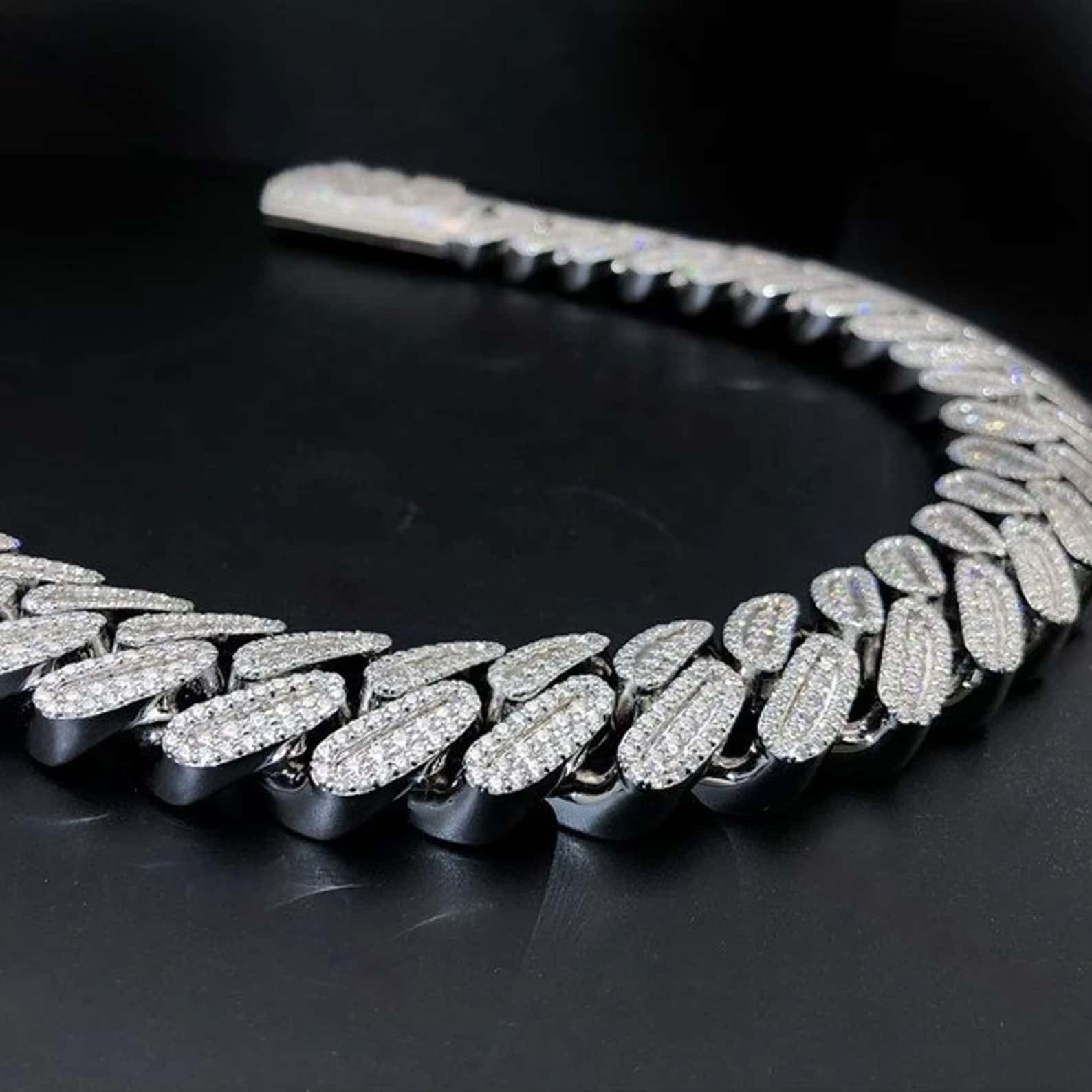 Hiphop VVS Moissanite S925 Silver 13mm Cuban Chain with Fringes a Dazzling Night Club Necklace That Catches the Eye