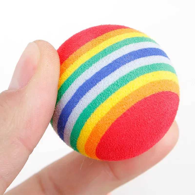 10PCS Rainbow Cat Toys Ball Interactive Cat Dog Play Chewing Rattle Scratch Ball Training Balls Pet Toys Supplies X250918