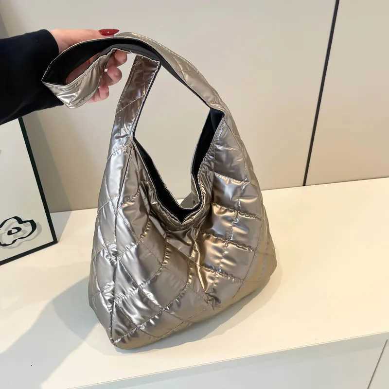 Women Puffer Shoulder Bag Large Capacity Tophandle Bag Soft Solid Color Portable Cotton Girls Winter Bag Z250915