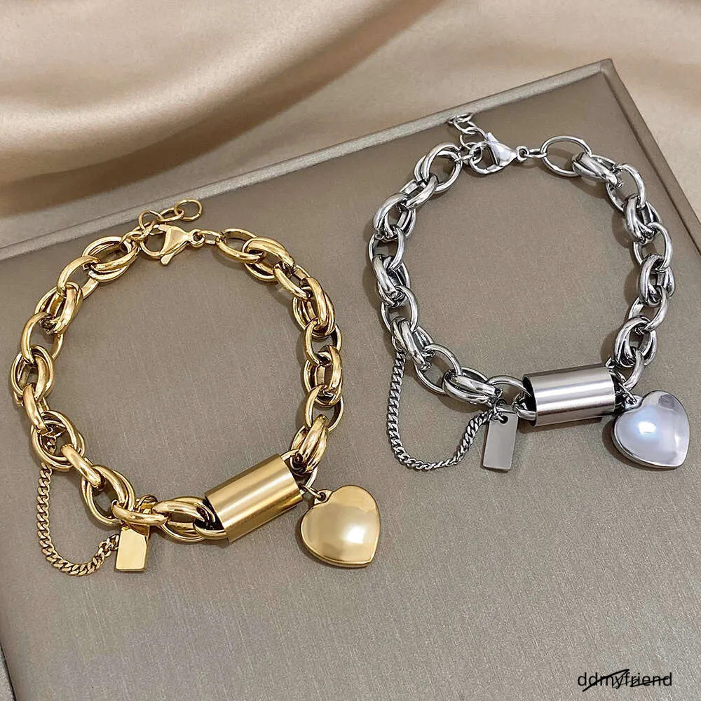 Punk Chunky Gold Color Thick Chain Stainless Steel Bracelets For Women Fashion Design Heart Love Pendant Wrist Jewelry Gift ddmyfriend