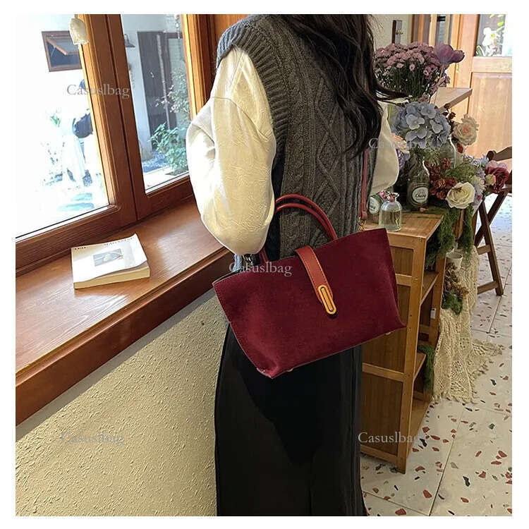 Brown Suede Tote Designer Women Bags Shoulder Handbag Roomy Design & Metal Hardware Bag