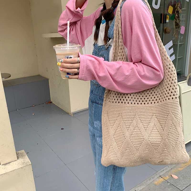 Solid Color Diamond Tote Bag Hollowed Out Knitted Sweater Handbag Casual Underarm Bag Large Capacity Shoulder Bag Z250915