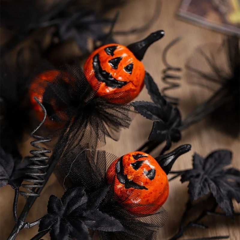 New Halloween Decoration Cutout Bouquet Black Horror Pumpkin Maple Leaf Simulation Bouquet Melon Halloween Home Party Decoration C250919