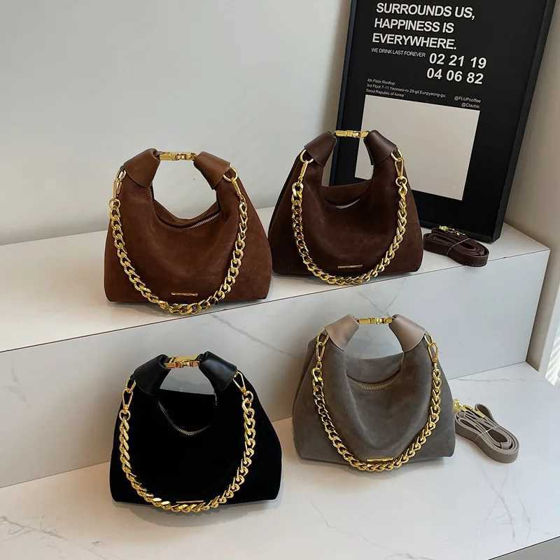French Style Chain Suede Womens Bag Small Shoulder Bag 2025 New Fashion Versatile Handbag Casual Texture Retro Crossbody BagXJ250918
