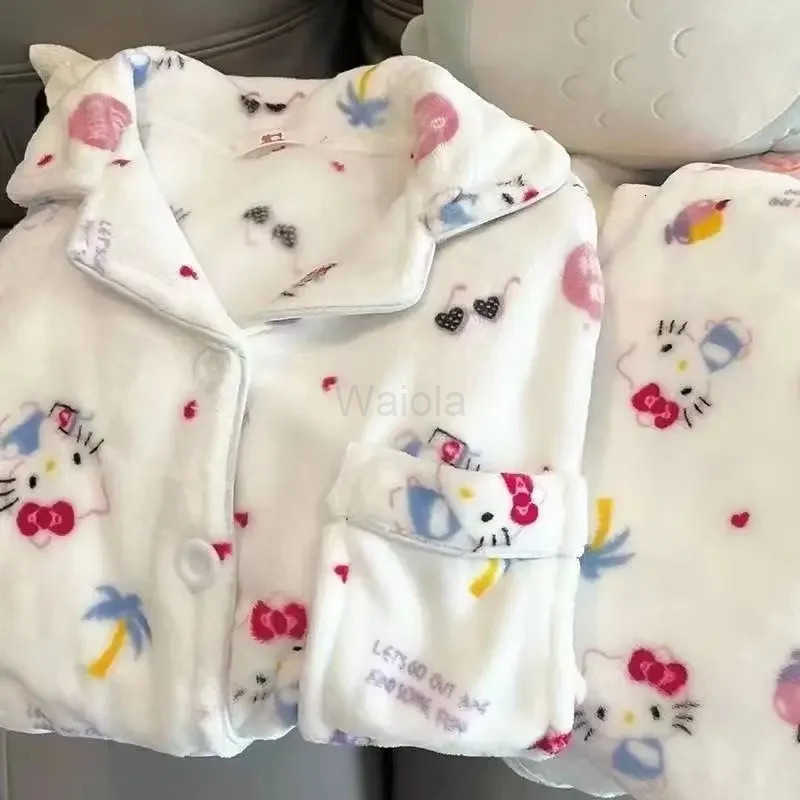 Sanrio 2024 Autumn Winter Flannel Pajamas Women Hello Kittys Cute Cardigan Lapel Sleepwear Thickened Warm Lounge Clothes Suit Female L250919