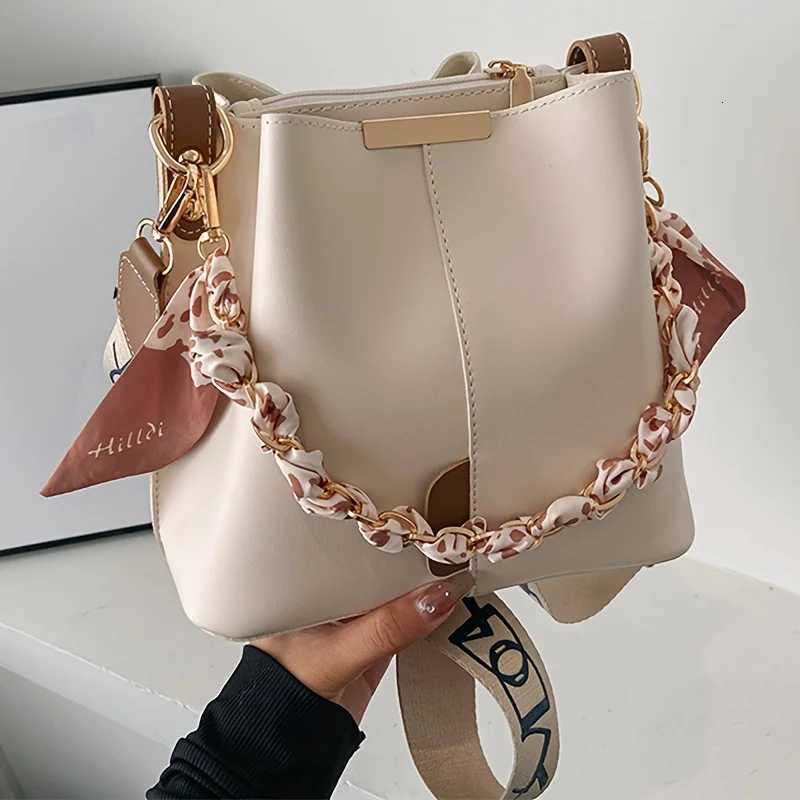 1pcs Boho Feng Shui Bucket Bag Womens Crossbody Bag Suitable for Daily Commuting and Leisure TravelXJ250918