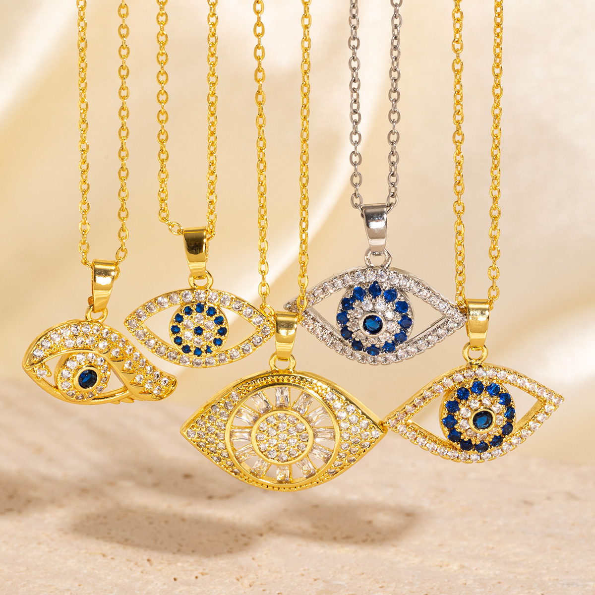 Gold - Toned Evil Eye Pendant Necklace With Blue & Clear Rhinestones Delicate Daily & Elegant Jewelry Gift For Her High - Quality & Stylish Accessory