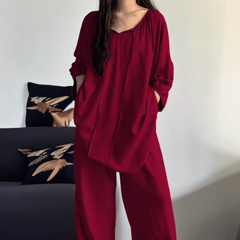 X211-Womens Extra Plush Coral-Hued Slippers-Like Pajama Coat Ideal for Relaxed Living Spaces