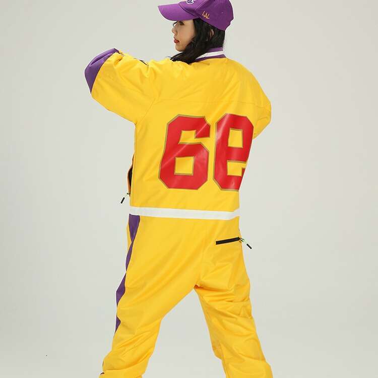 New Outdoor Winter Ski Wear One-Piece Couple Windproof Waterproof Suit Fashion Warm And Thick Snow Field