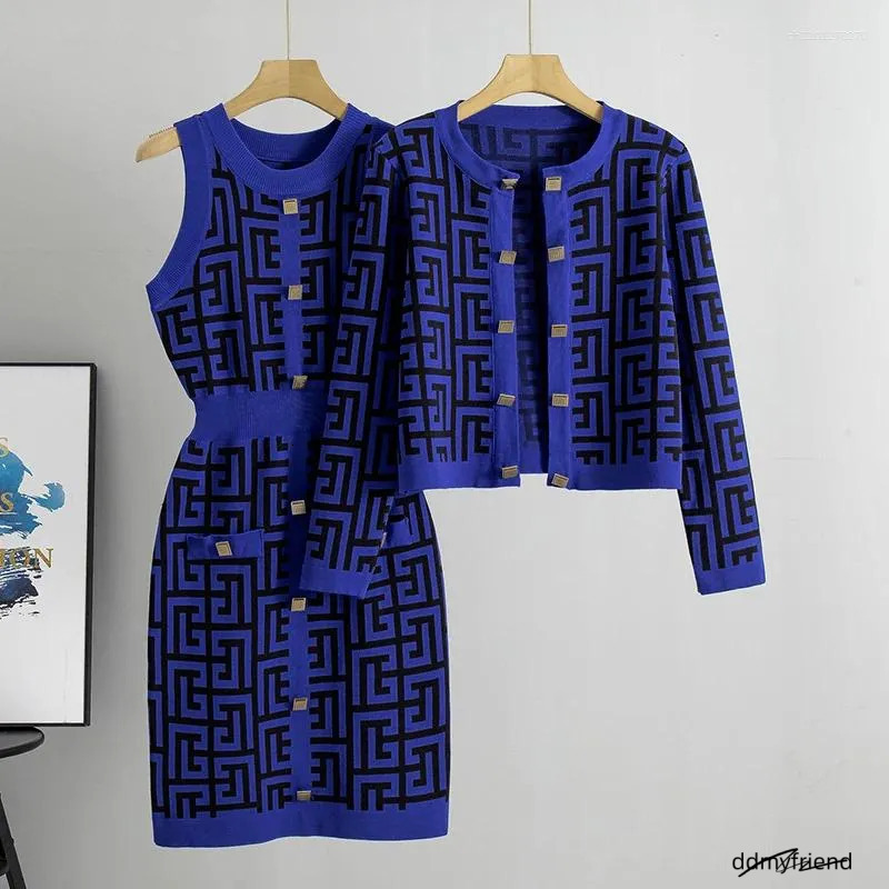 Women's Tracksuits Fashion Spring And Autumn Season Set Age Reducing Temperament Small Fragrance Knitted Cardigan Dress Two Piece ddmyfriend
