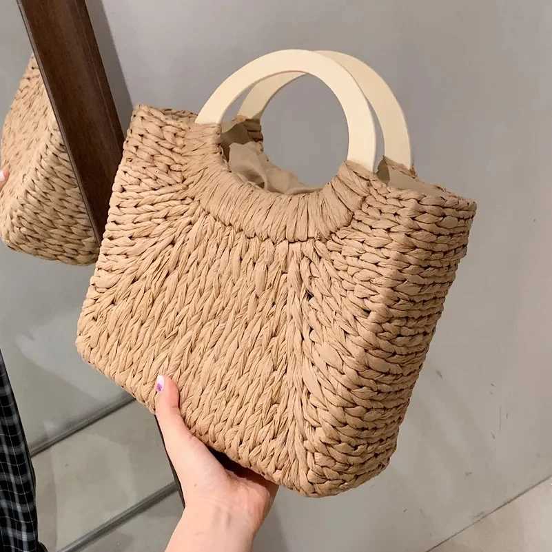 Wooden Handle Straw Bag For Women Handmade Woven Tophandle Bag Vacation Seaside Beach Bag Basket Casual Shopping Totes Basket Z250915