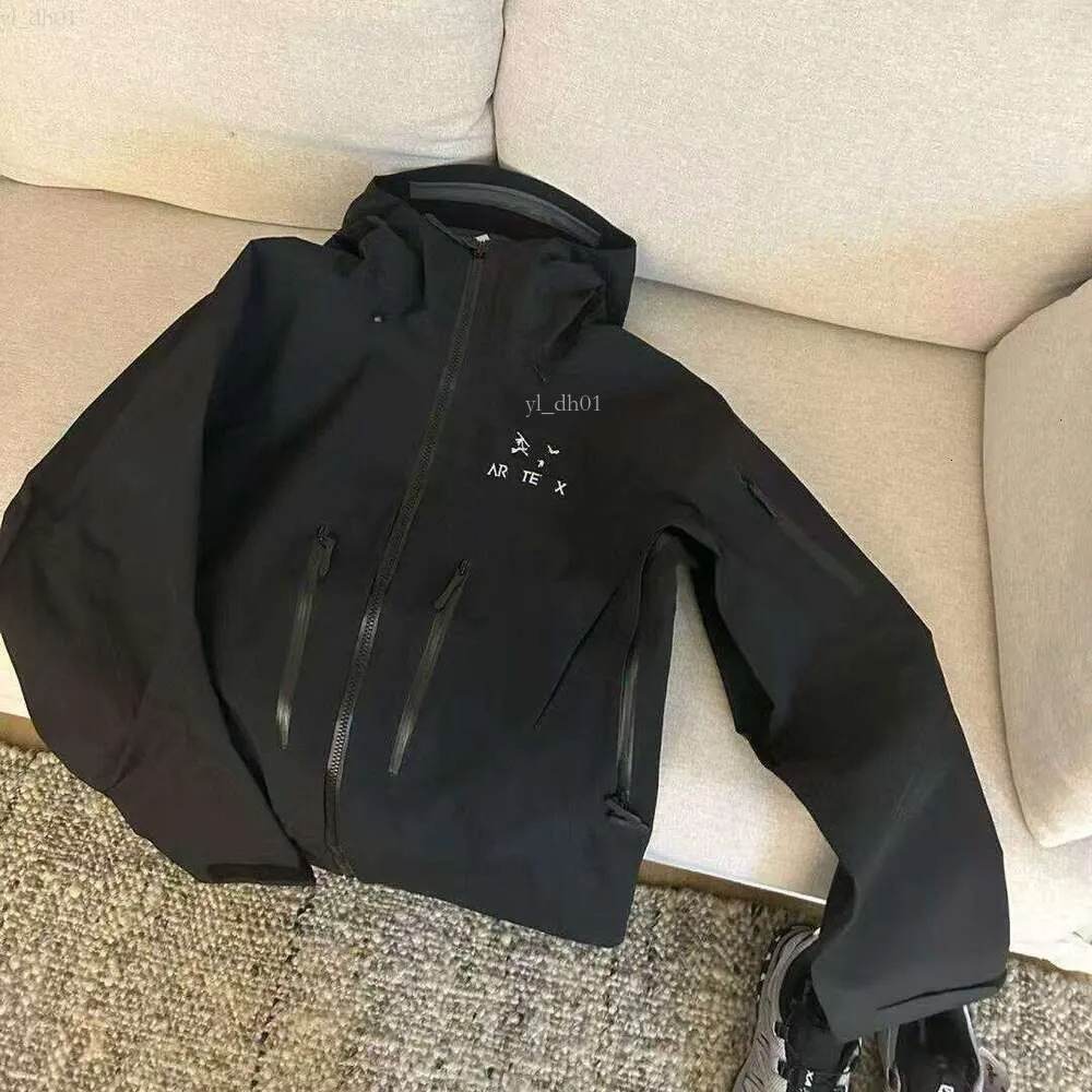 5A Arcteryrx Jacket… - image