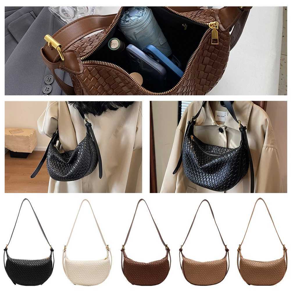 Women Fashion Shoulder Bag Adjustable Strap Woven Stylish Shoulder Bag Solid Color Dumpling Bag Commuting BagXJ250918
