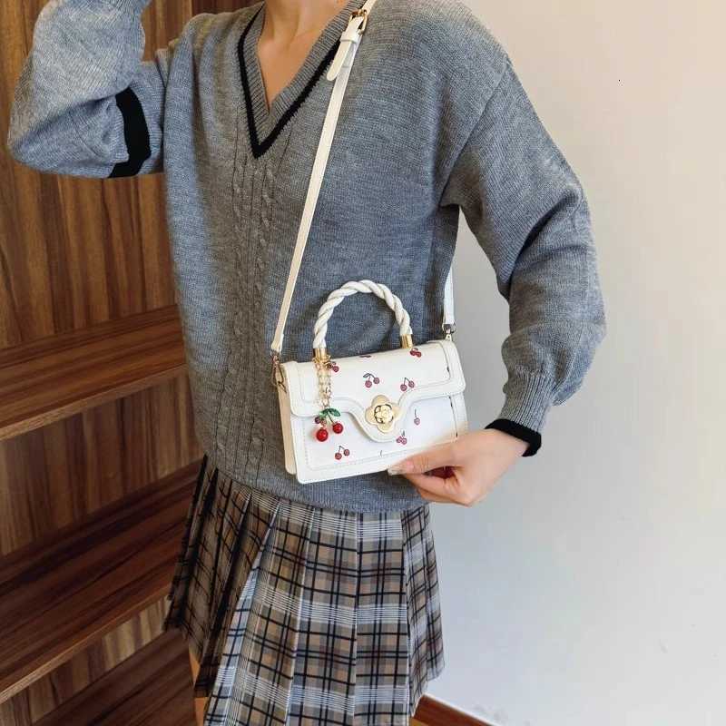 Cherry Print Bag Small Square Hand Bags for Woman 2025 New Trendy Bolsos De Mujer SAdvanced Sense Ac Femme Fashion BolsoXJ250918