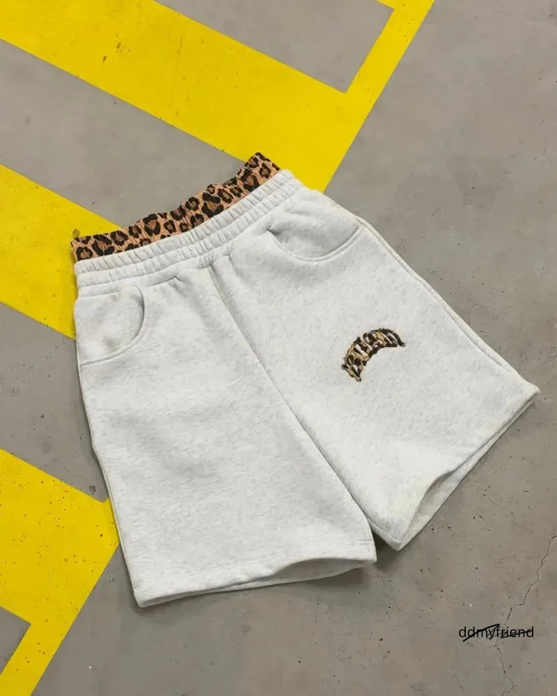 American Hiphop Leopard Print Letter Embroidery Men Hoodie Retro Haruku Street Sports Suit Fashionable Casual Sweatshirts 250729 ddmyfriend