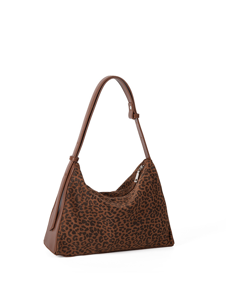 Leopard Print Autumn And Winter New Style Fashionable Large-Capacity Shoulder Bag For Women 2025 Retro Niche Design Commuting Armpit Handbag