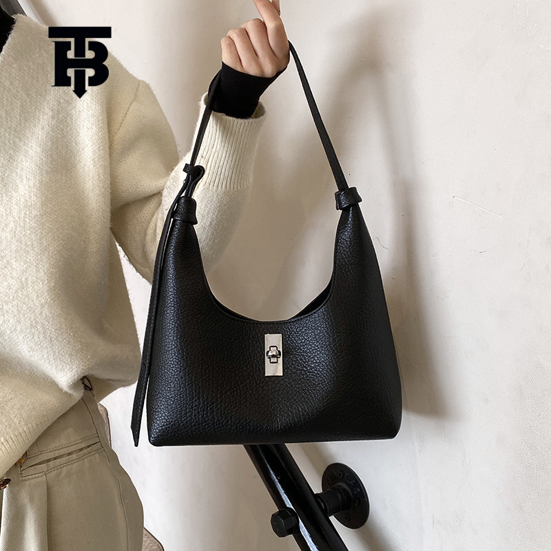 Designer Bag Winter New Luxury Bag Simple Casual Fashion Commuter Women's Bag Personality Temperament Fresh Large Capacity Handheld Crescent Bag