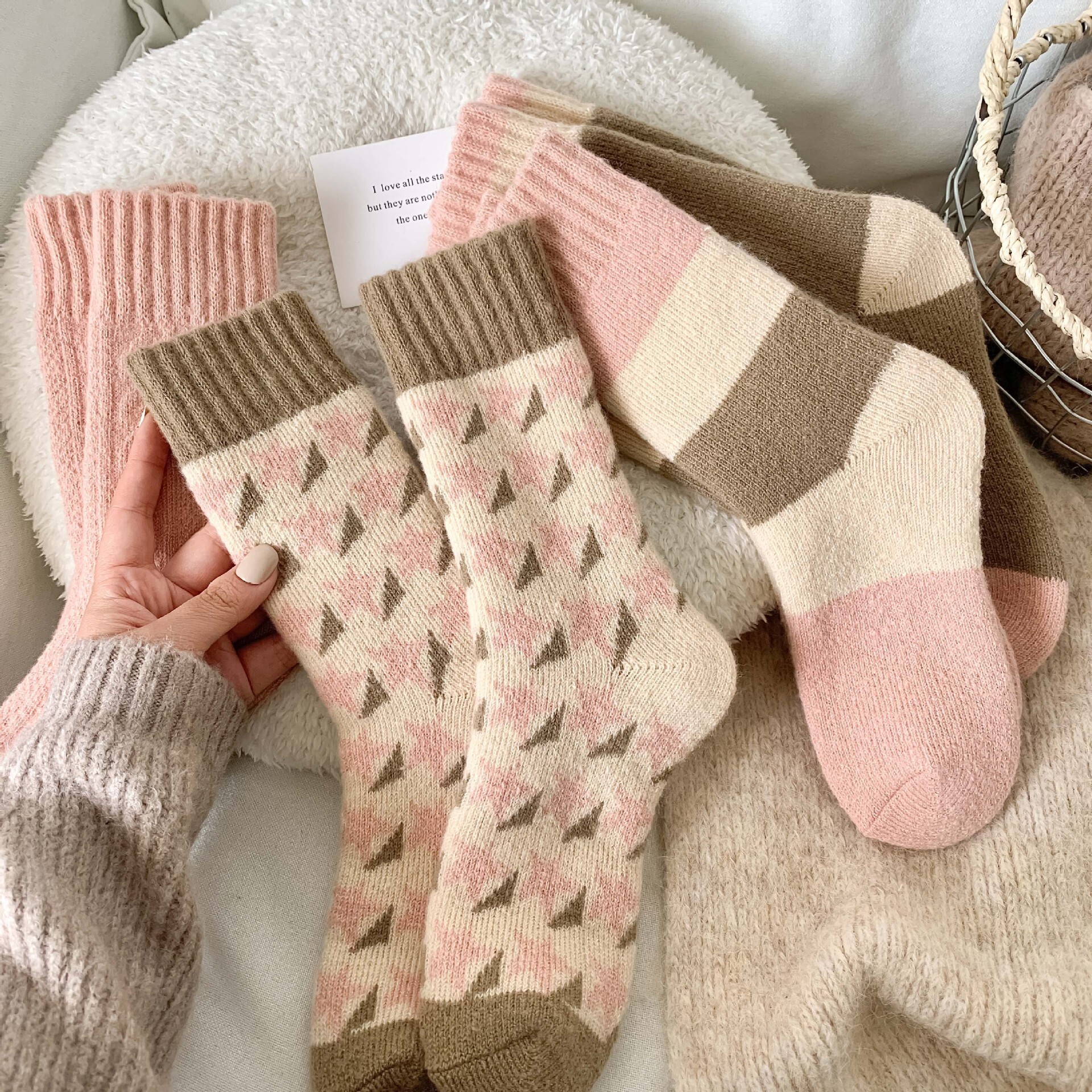 Wool for Women, Autumn and Winter Thickened Warm Terry Mid-Calf Socks, Pink Sweet Cute Girl Towel Socks